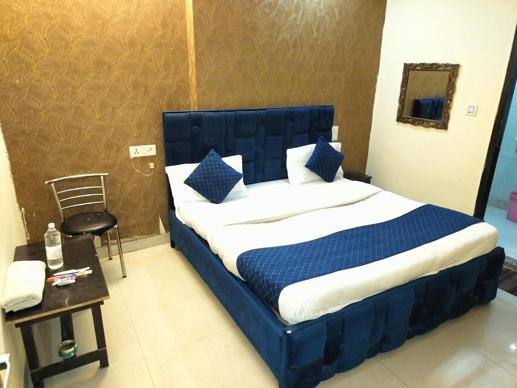 Hotel Green Snapper'100 M From Delhi University Near Isbt Kashmiri Gate Nova Deli Exterior foto